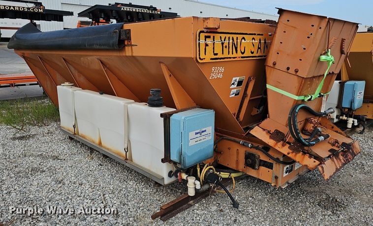 image for item DQ0108 Henderson FSHX13X409SS  spreader