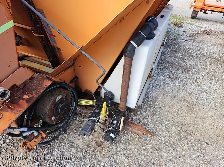 image for item DQ0108 Henderson FSHX13X409SS  spreader