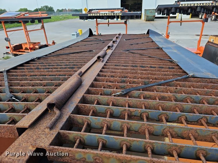 image for item DQ0108 Henderson FSHX13X409SS  spreader