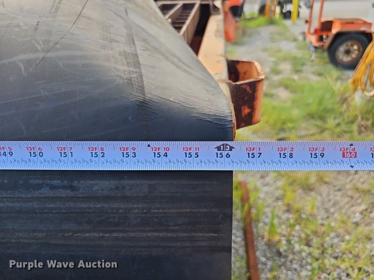 image for item DQ0108 Henderson FSHX13X409SS  spreader