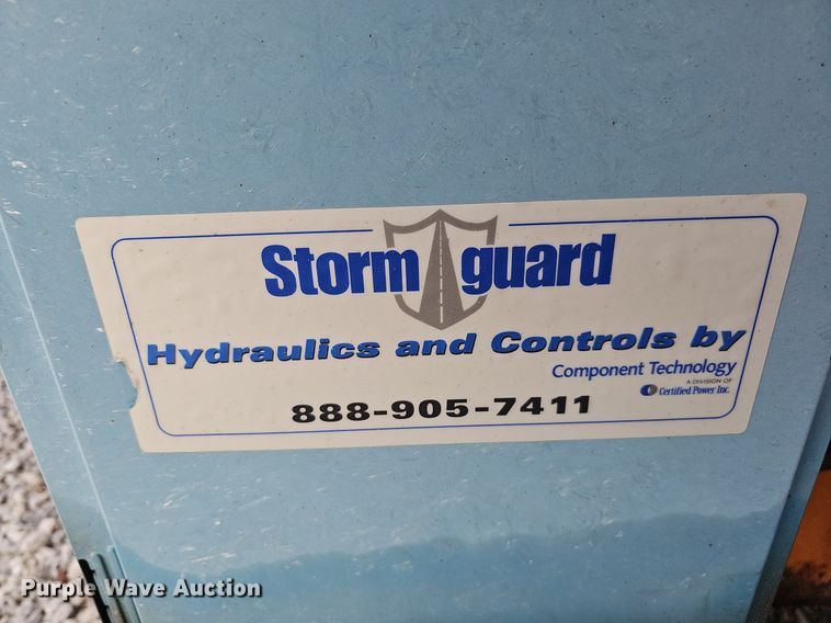 image for item DQ0108 Henderson FSHX13X409SS  spreader