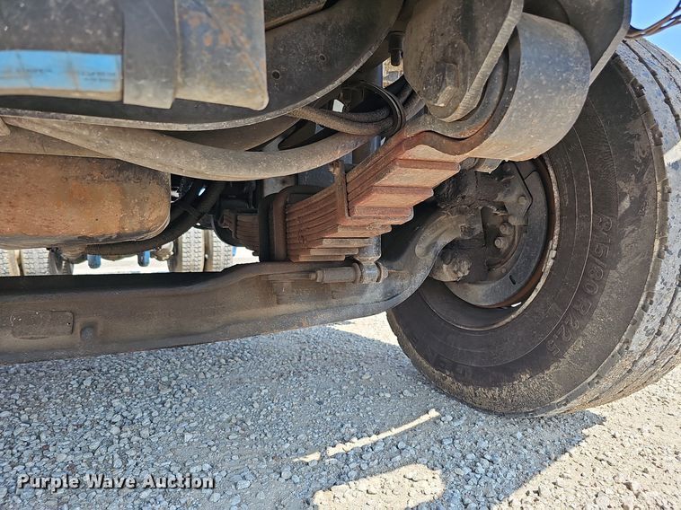 image for item DQ0109 2009 International WorkStar 7400  truck cab and chassis