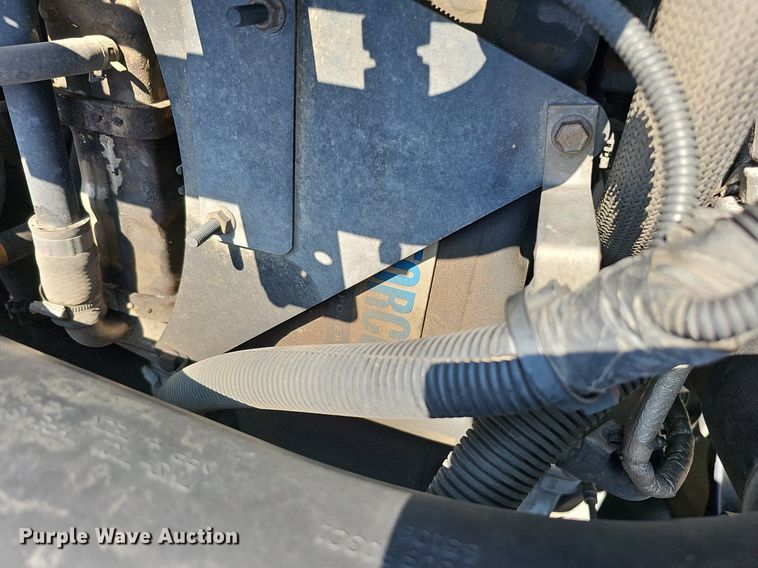 image for item DQ0109 2009 International WorkStar 7400  truck cab and chassis