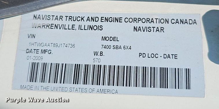 image for item DQ0109 2009 International WorkStar 7400  truck cab and chassis