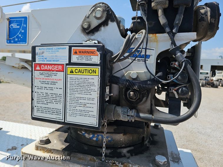 image for item DQ0110 2009 Dodge Ram 4500HD  utility / service truck