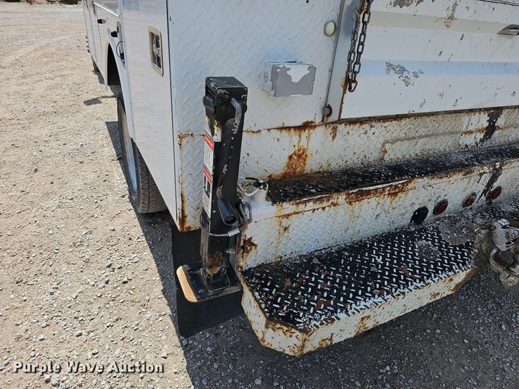 image for item DQ0110 2009 Dodge Ram 4500HD  utility / service truck