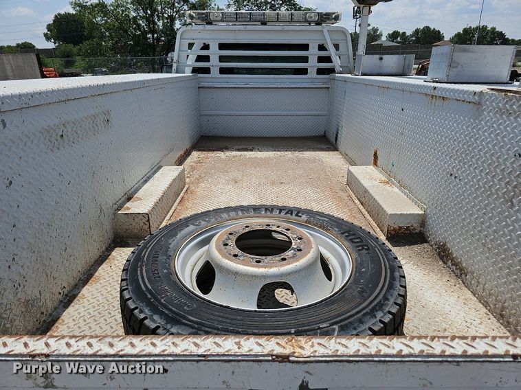 image for item DQ0110 2009 Dodge Ram 4500HD  utility / service truck