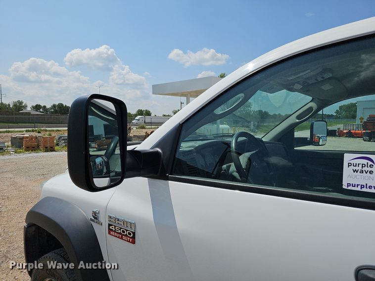 image for item DQ0110 2009 Dodge Ram 4500HD  utility / service truck