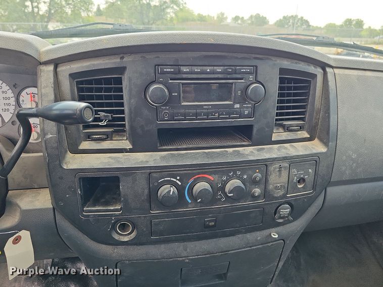 image for item DQ0110 2009 Dodge Ram 4500HD  utility / service truck