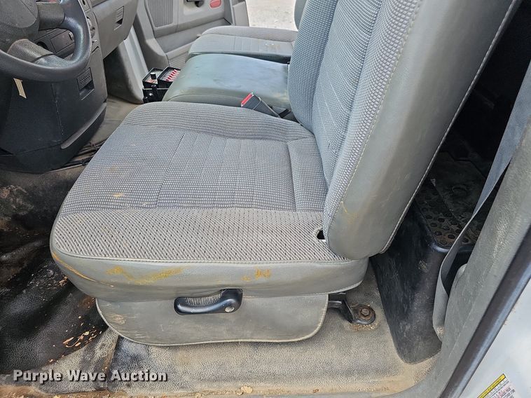 image for item DQ0110 2009 Dodge Ram 4500HD  utility / service truck