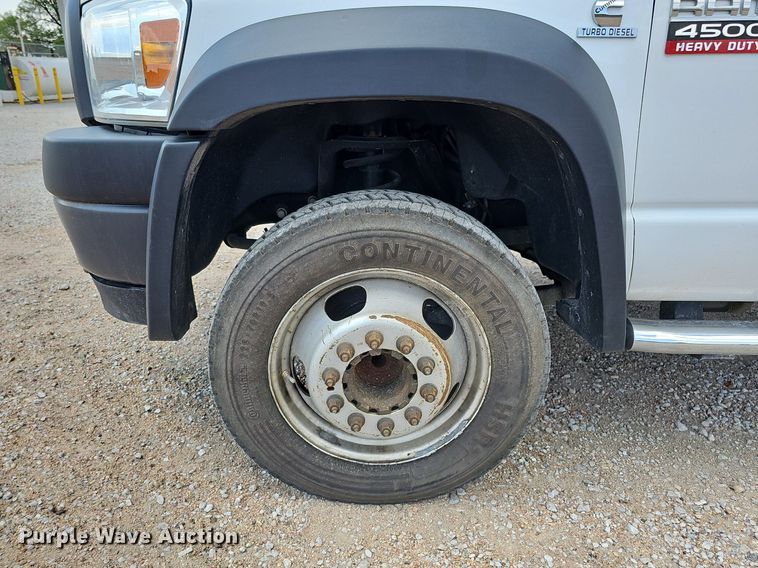 image for item DQ0110 2009 Dodge Ram 4500HD  utility / service truck