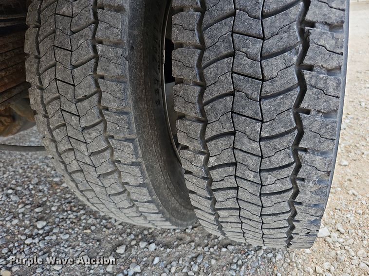 image for item DQ0110 2009 Dodge Ram 4500HD  utility / service truck