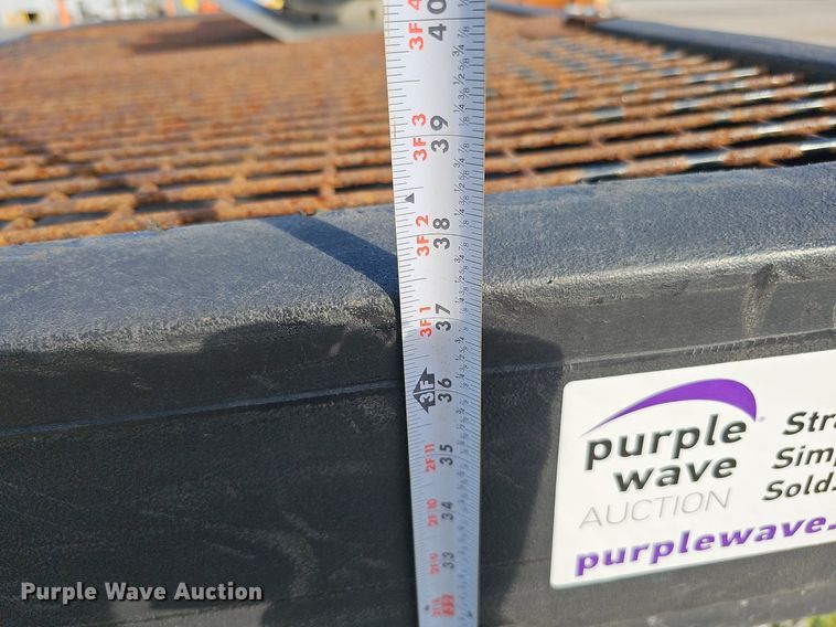 image for item DQ0111 SaltDogg SHPE 1500  spreader