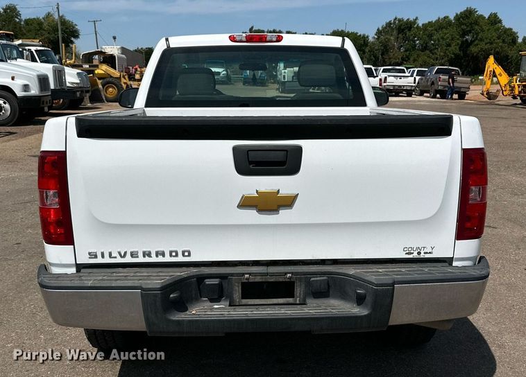 image for item DQ1338 2012 Chevrolet Silverado 1500  pickup truck