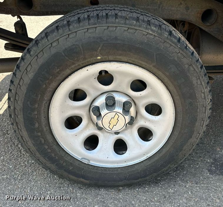 image for item DQ1338 2012 Chevrolet Silverado 1500  pickup truck