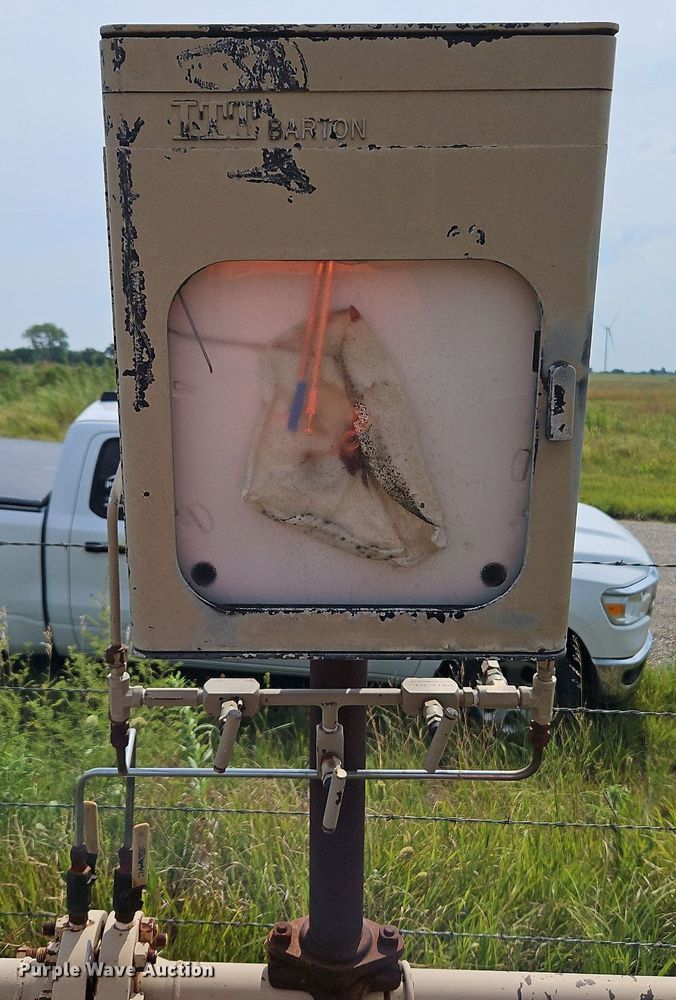 image for item DQ1833 Oilfield equipment