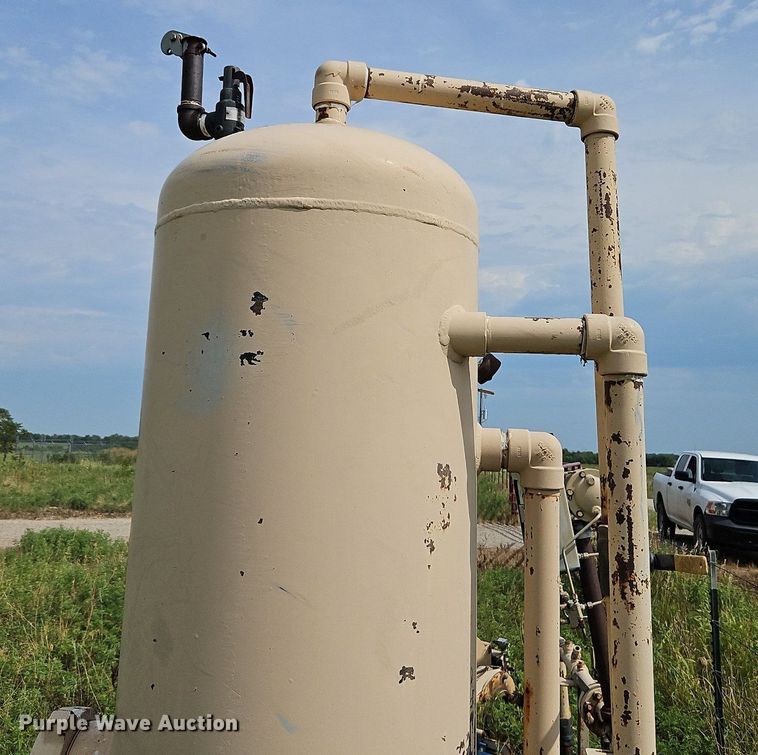 image for item DQ1833 Oilfield equipment