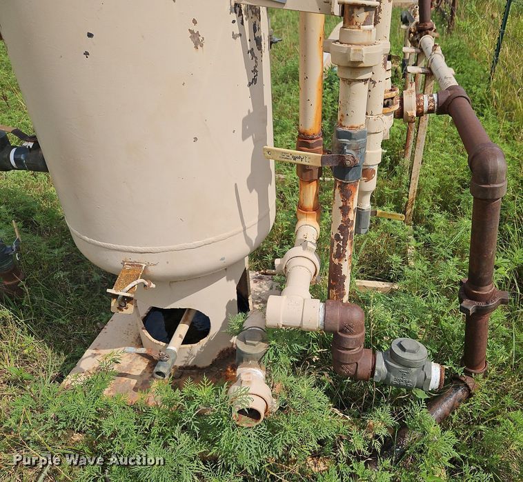 image for item DQ1833 Oilfield equipment