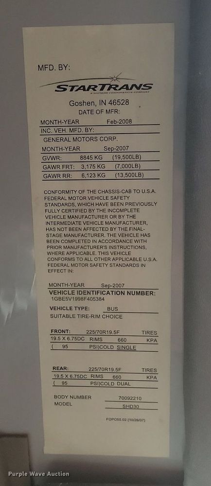 image for item DQ7516 2008 Chevrolet C5500  shuttle bus