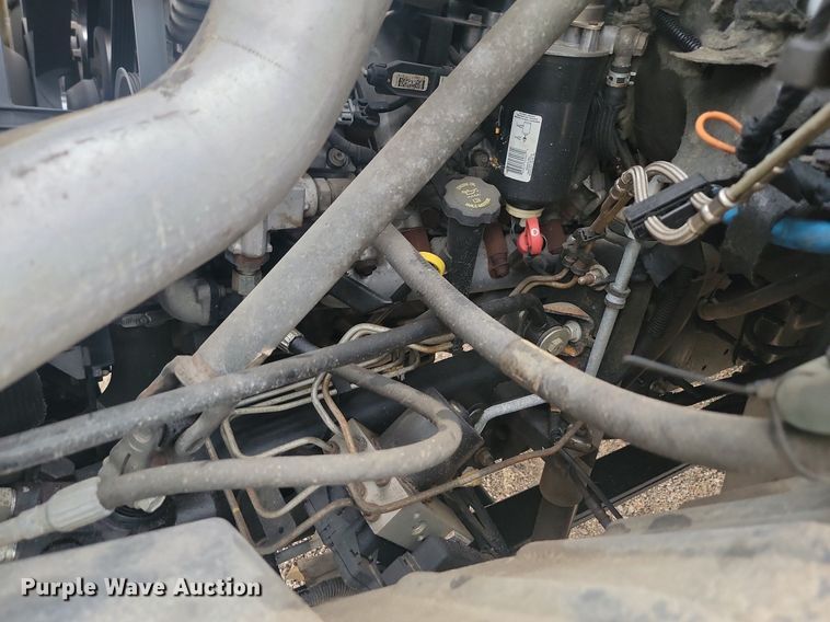 image for item DQ7517 2008 Chevrolet C5500  shuttle bus