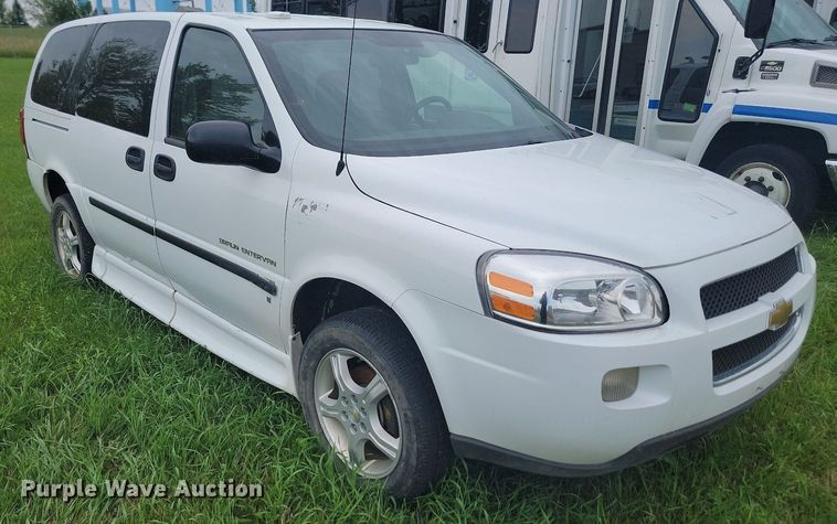 image for item DQ7518 2008 Chevrolet Uplander  van