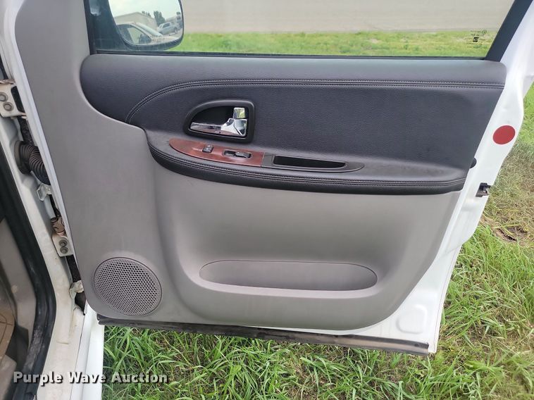 image for item DQ7518 2008 Chevrolet Uplander  van