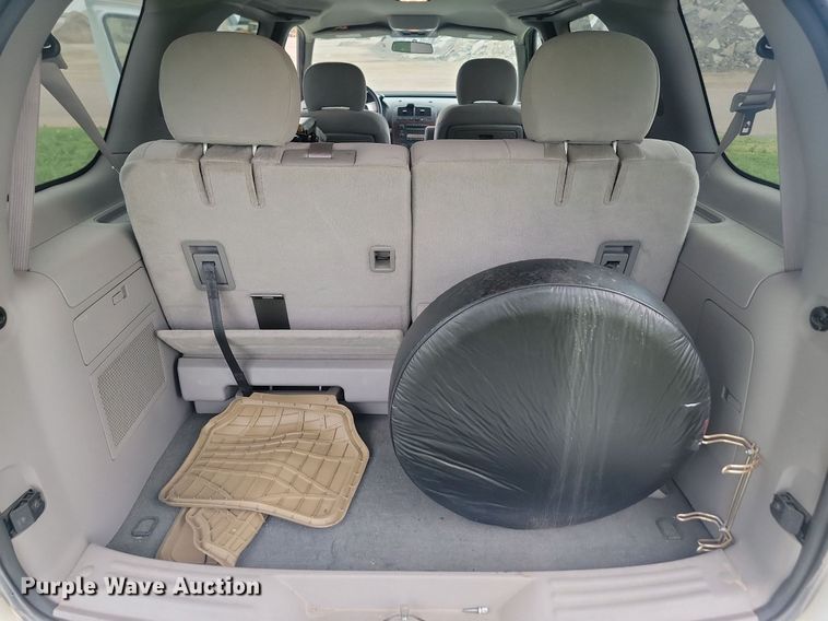 image for item DQ7518 2008 Chevrolet Uplander  van