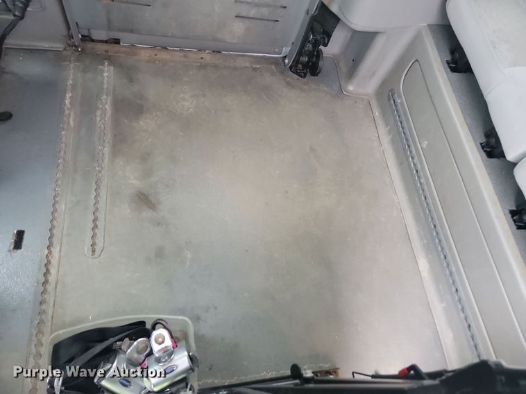 image for item DQ7518 2008 Chevrolet Uplander  van