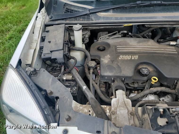 image for item DQ7518 2008 Chevrolet Uplander  van