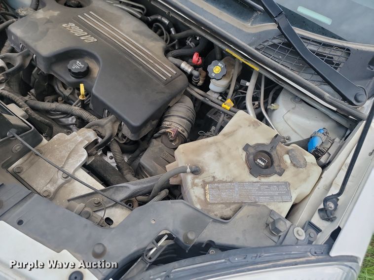 image for item DQ7518 2008 Chevrolet Uplander  van