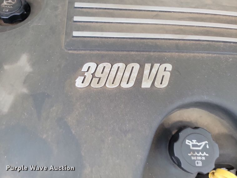 image for item DQ7518 2008 Chevrolet Uplander  van