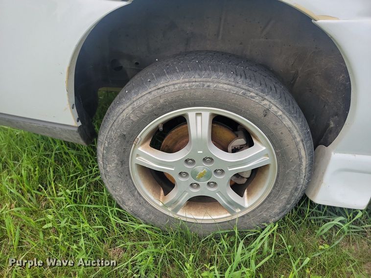 image for item DQ7518 2008 Chevrolet Uplander  van