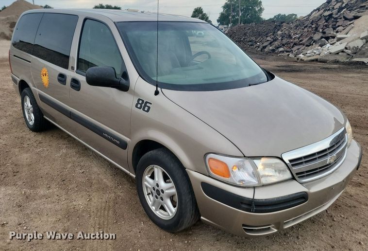 image for item DQ7519 2003 Chevrolet Venture  van