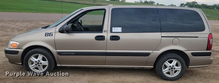 image for item DQ7519 2003 Chevrolet Venture  van