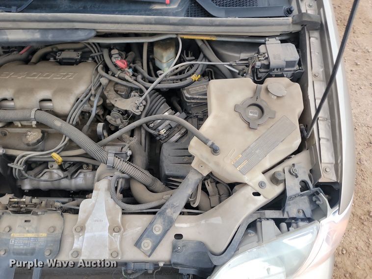 image for item DQ7519 2003 Chevrolet Venture  van