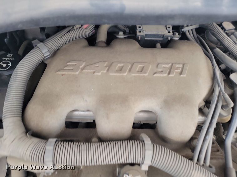 image for item DQ7519 2003 Chevrolet Venture  van