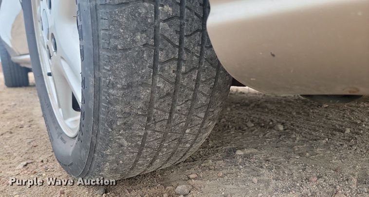 image for item DQ7519 2003 Chevrolet Venture  van