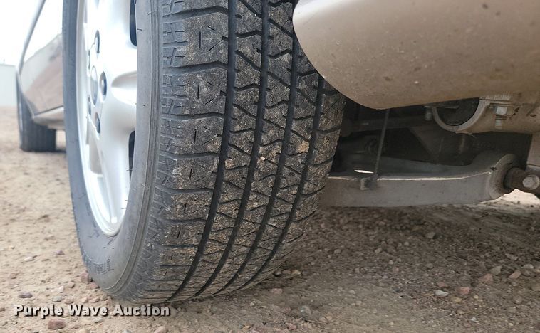 image for item DQ7519 2003 Chevrolet Venture  van