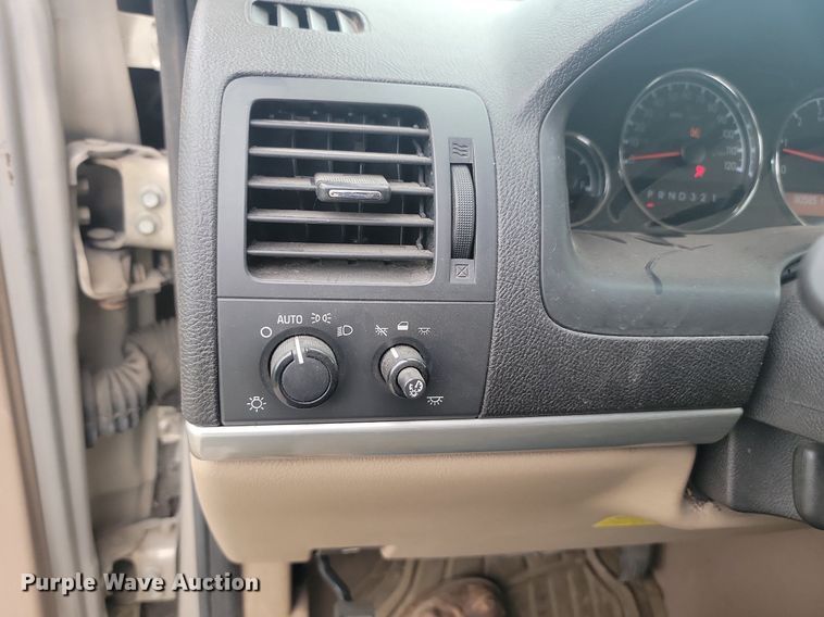 image for item DQ7520 2007 Chevrolet Uplander  van