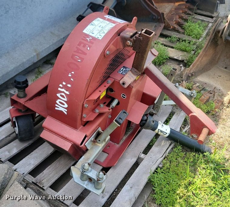 image for item DQ7521 2001 Toro 30855  blower