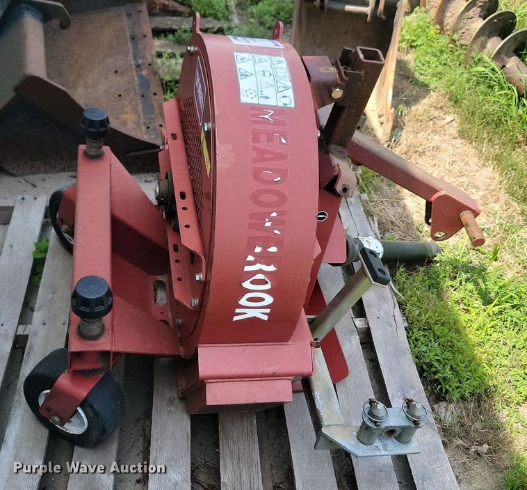 image for item DQ7521 2001 Toro 30855  blower