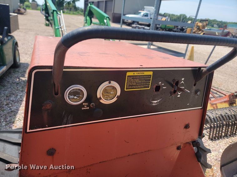 image for item DQ7522 Ditch Witch 1810  trencher