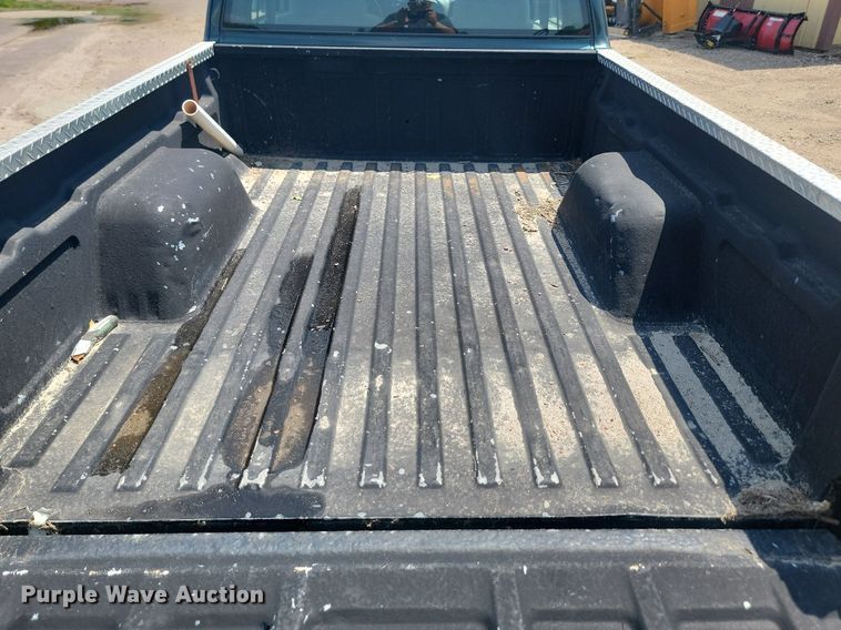 image for item DQ7523 2002 Chevrolet S10  Ext. Cab pickup truck