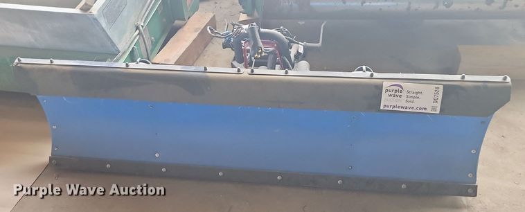 image for item DQ7524 Polaris  72" W snow plow