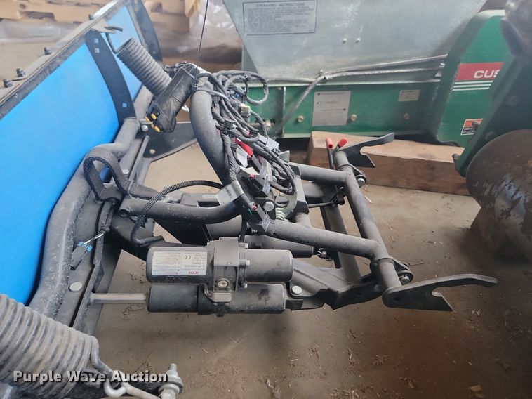 image for item DQ7524 Polaris  72" W snow plow