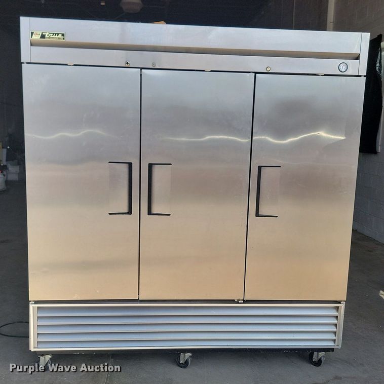 image for item DQ7527 True  refrigerator