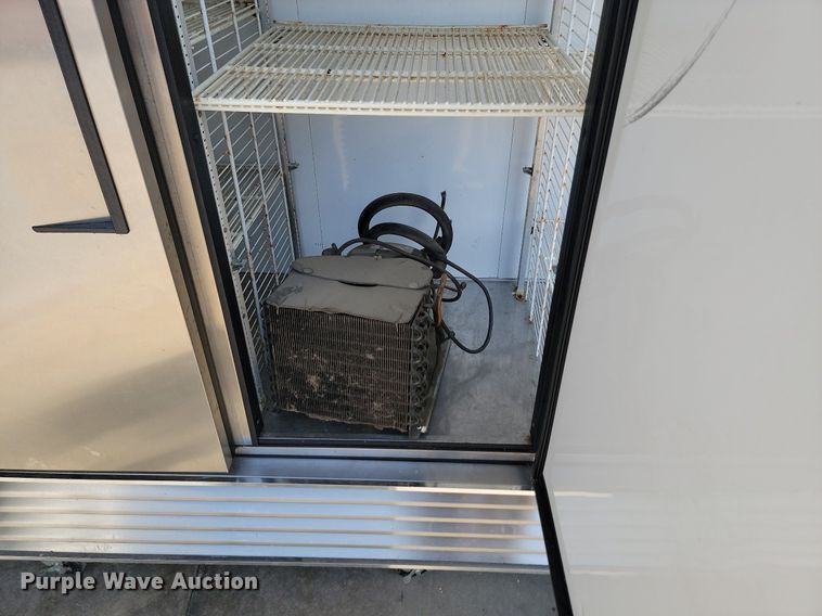 image for item DQ7527 True  refrigerator