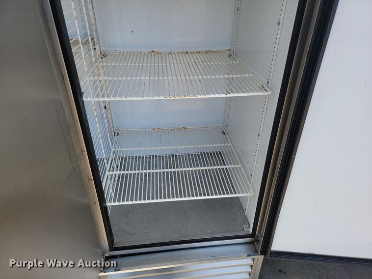 image for item DQ7527 True  refrigerator