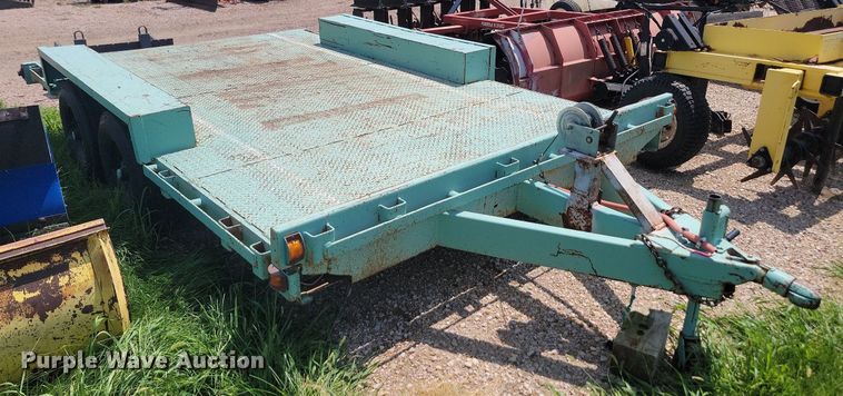 image for item DQ7528 1984 Car Mate  utility trailer