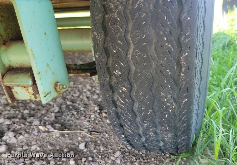 image for item DQ7528 1984 Car Mate  utility trailer